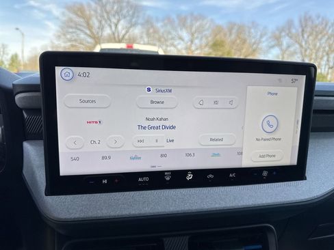 New 2026 Ford Maverick XLT image 16