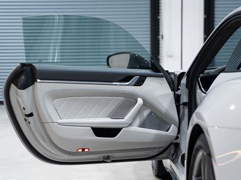 Used 2025 Porsche 911 Turbo S AWD/4WD image 23