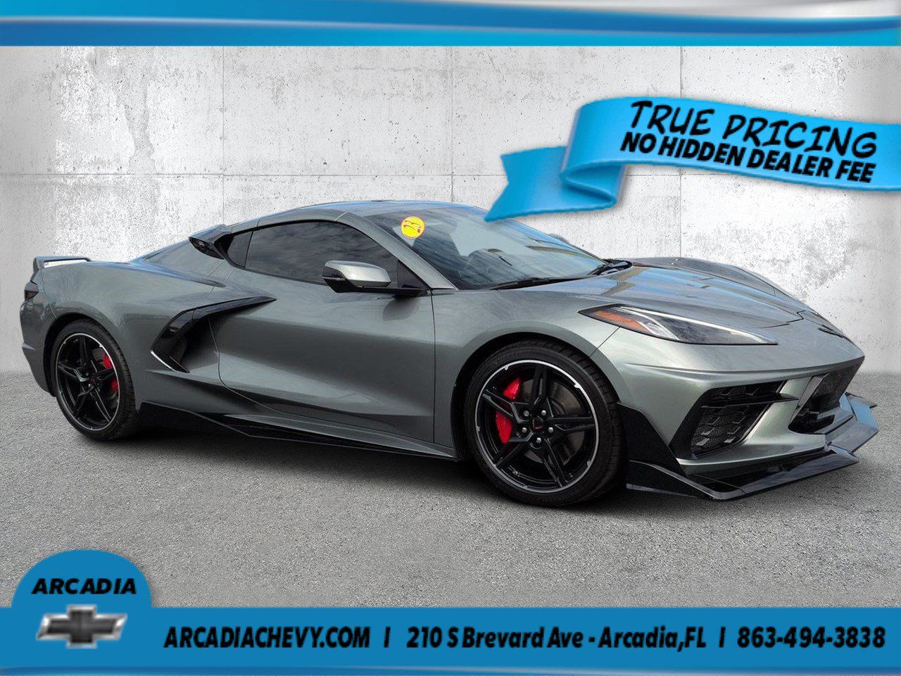 Used 2023 Chevrolet Corvette Stingray Premium Cpe w/ Z51 Performance Package RWD image 1