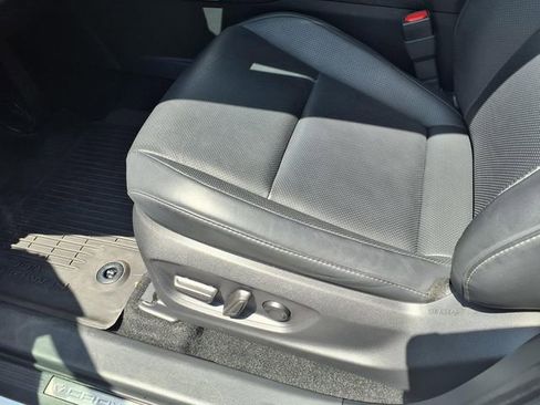 Used 2024 Toyota Crown Limited w/ Advanced Technology Package image 14