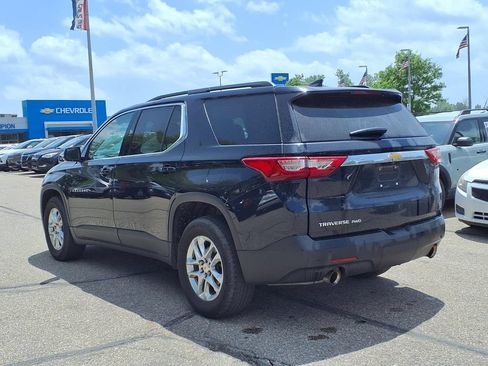 Used 2020 Chevrolet Traverse LT w/ LPO, Floor Liner Package AWD/4WD image 6