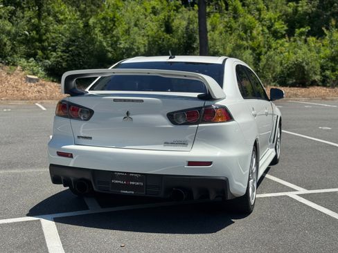 Used 2015 Mitsubishi Lancer Evolution GSR AWD/4WD image 11