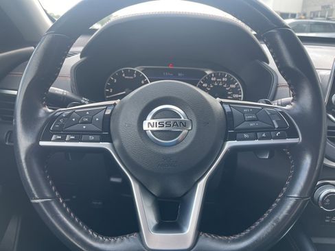 Used 2020 Nissan Altima 2.5 SR image 18