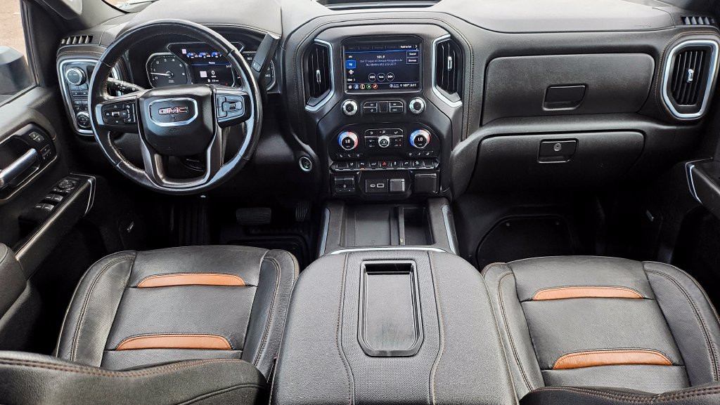 Used 2022 GMC Sierra 2500 AT4 w/ AT4 Premium Plus Package AWD/4WD image 5