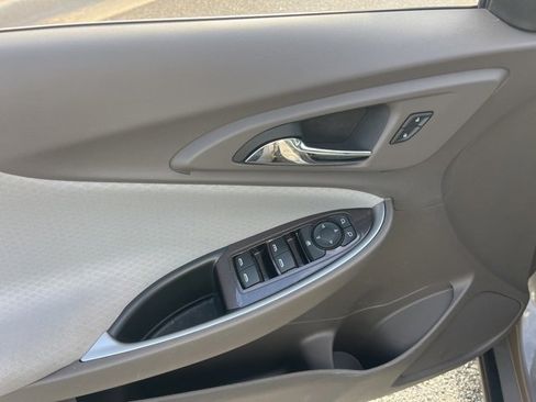 Used 2024 Chevrolet Malibu LT image 6