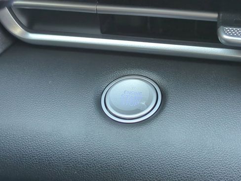 New 2026 Hyundai Elantra Blue image 32