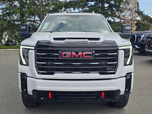 New 2026 GMC Sierra 2500 AT4 w/ AT4 Premium Plus Package AWD/4WD image 8