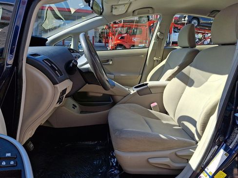 Used 2013 Toyota Prius Three FWD image 13