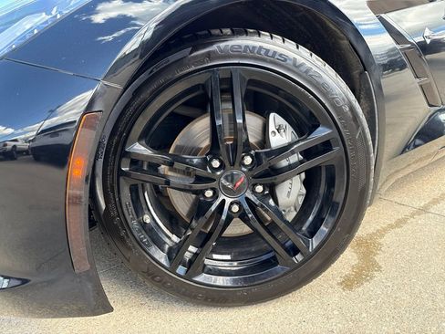 Used 2016 Chevrolet Corvette Stingray Coupe RWD image 45