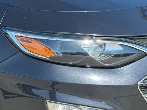 Used 2023 Chevrolet Malibu LT FWD image 32