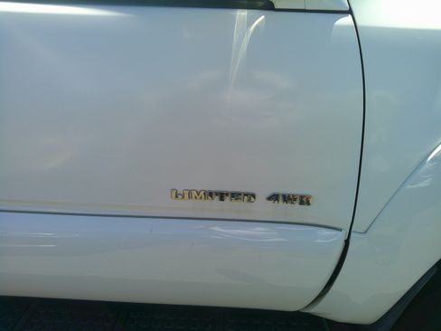 Used 2006 Toyota 4Runner Limited AWD/4WD image 18