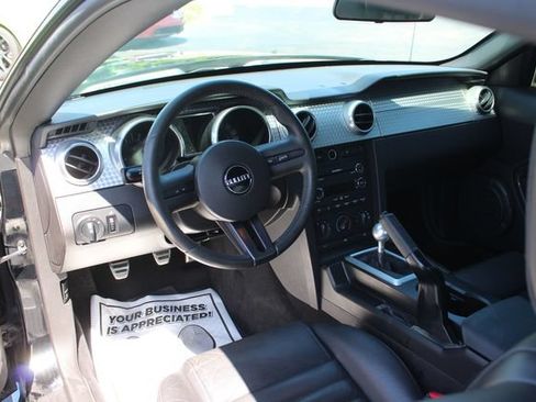 Used 2008 Ford Mustang GT Premium RWD image 23