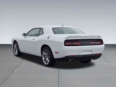 Used 2022 Dodge Challenger GT AWD/4WD image 4