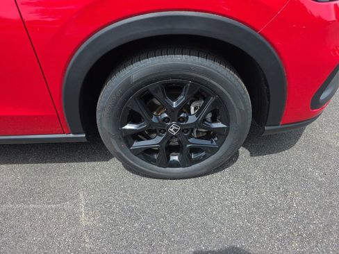 Certified 2024 Honda HR-V Sport image 9