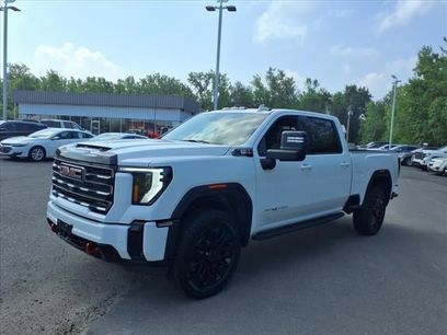 New 2025 GMC Sierra 2500 AT4 w/ AT4 Premium Plus Package