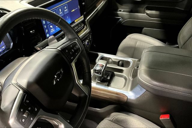 Used 2023 Chevrolet Silverado 1500 RST w/ Max Trailering Package AWD/4WD image 17