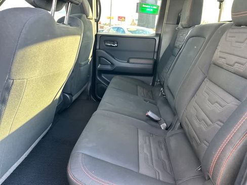 Used 2024 Nissan Frontier PRO-4X w/ Technology Package image 12