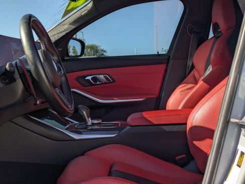 Used 2023 BMW M3 Competition image 24