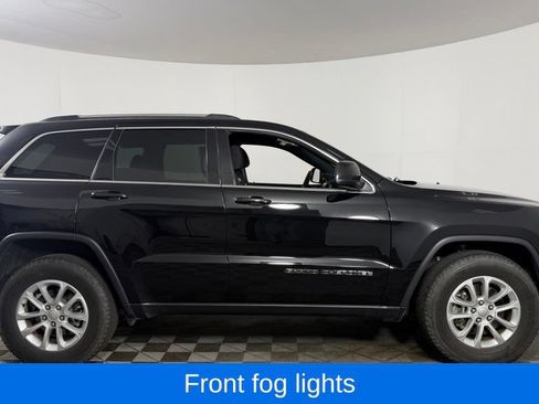 Used 2021 Jeep Grand Cherokee Laredo AWD/4WD image 9