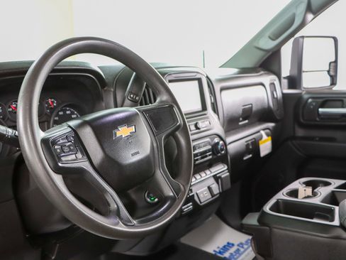 Used 2025 Chevrolet Silverado 3500 W/T w/ WT Convenience Package AWD/4WD image 23