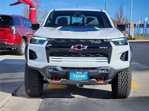 New 2026 Chevrolet Colorado ZR2 image 10