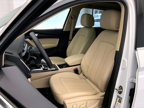 Certified 2023 Audi Q5 2.0T Premium Plus image 25