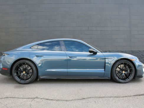 Certified 2025 Porsche Taycan Turbo GT image 9