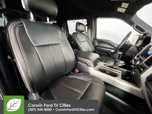 Used 2020 Ford F150 Lariat AWD/4WD image 17