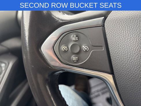 Used 2020 Chevrolet Traverse LT image 39