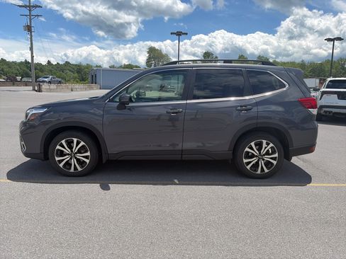 Used 2020 Subaru Forester Limited AWD/4WD image 13