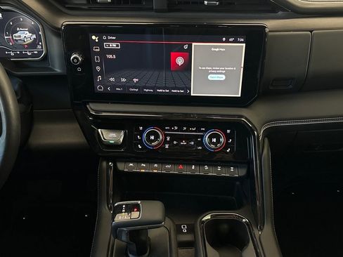 Used 2023 GMC Sierra 1500 AT4X image 23