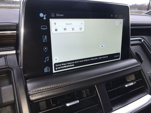 Used 2023 Chevrolet Tahoe Z71 w/ Luxury Package image 16