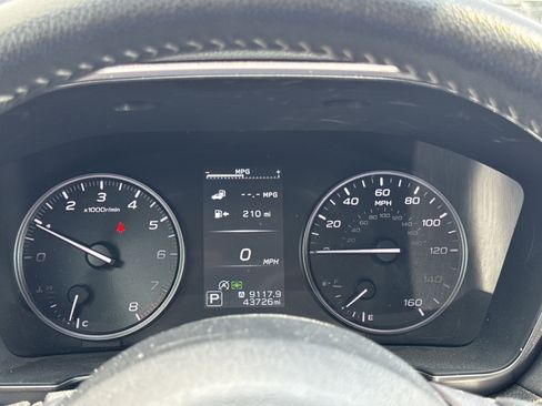 Used 2024 Subaru Legacy Limited AWD/4WD image 13