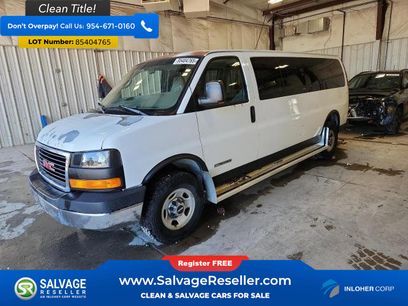 Used 2006 GMC Savana 3500 Extended Passenger w/ LT Preferred Equipment Group