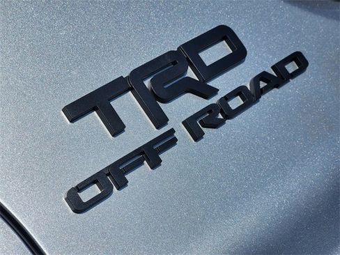Used 2025 Toyota 4Runner TRD Off-Road image 7