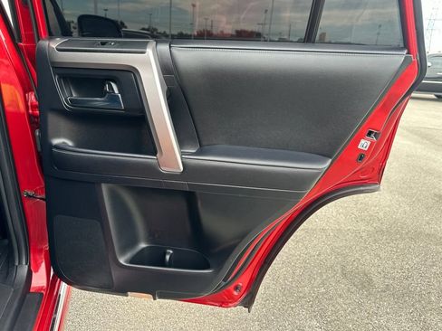 Certified 2023 Toyota 4Runner Limited AWD/4WD image 14