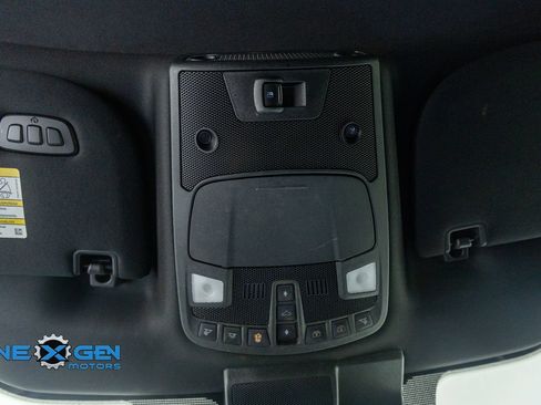 Used 2020 Ford F150 Lariat w/ Equipment Group 502A Luxury AWD/4WD image 18