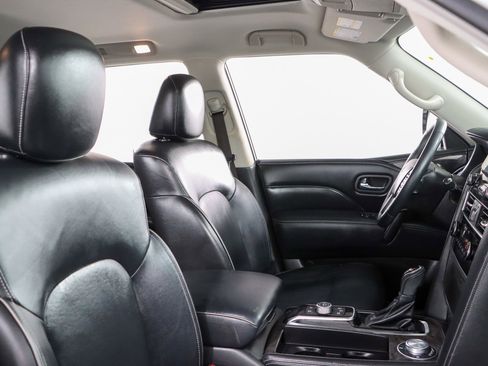 Used 2023 INFINITI QX80 Luxe w/ Cargo Package AWD/4WD image 30