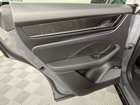 Certified 2025 Porsche Macan Turbo Electric AWD/4WD image 26