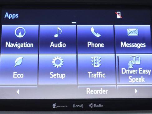 Used 2018 Toyota Highlander XLE AWD/4WD image 19