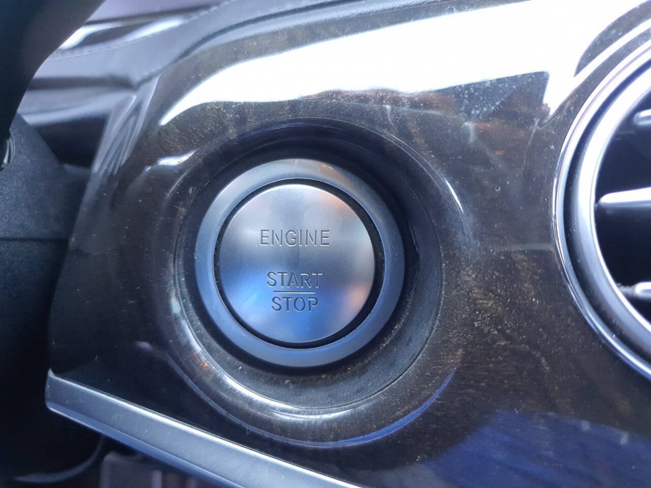 Used 2017 Mercedes-Benz S 550 4MATIC Sedan image 58