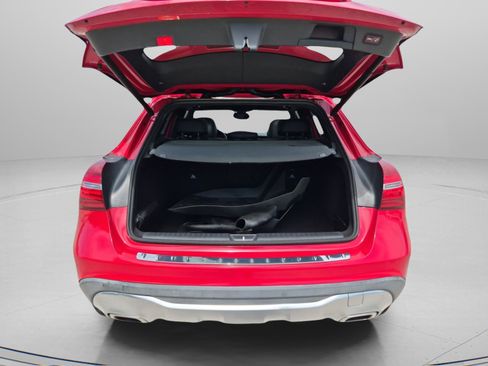 Used 2019 Mercedes-Benz GLA 250 4MATIC image 33