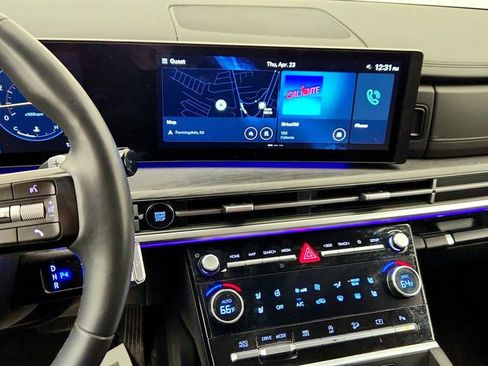 Used 2024 Hyundai Santa Fe Limited AWD/4WD image 16