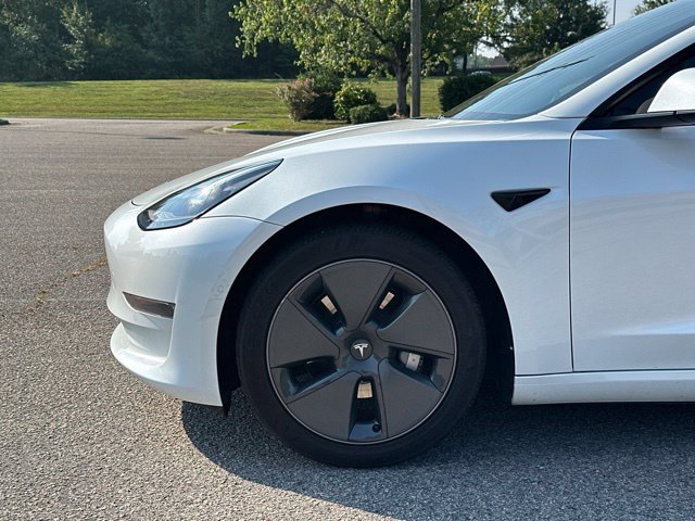 Used 2021 Tesla Model 3 Standard Range Plus RWD image 14