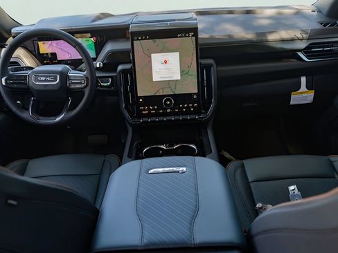 New 2026 GMC Yukon AT4 w/ AT4 Premium Package AWD/4WD image 15