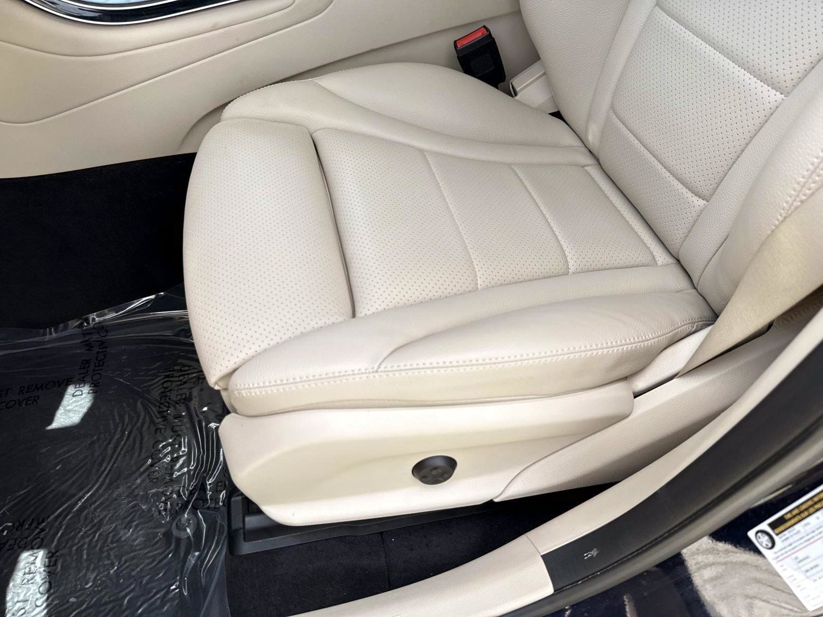 Used 2022 Mercedes-Benz GLC 300 image 21