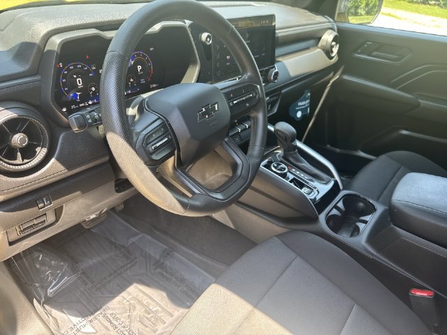 Used 2024 Chevrolet Colorado Trail Boss w/ Advanced Trailering Package AWD/4WD image 11