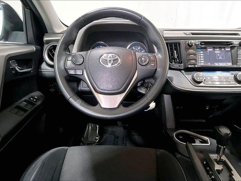 Used 2016 Toyota RAV4 XLE image 4