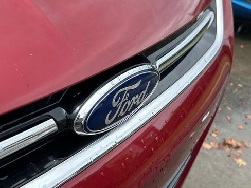 Used 2014 Ford Escape Titanium FWD image 4