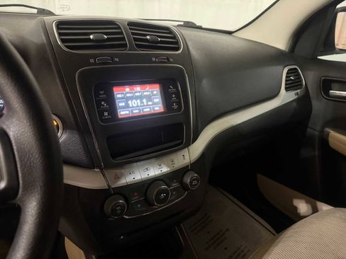 Used 2013 Dodge Journey American Value Package w/ Flexible Seating Group image 33